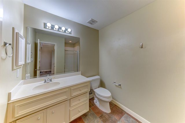 4811 Austin Street B, Houston, TX 77004