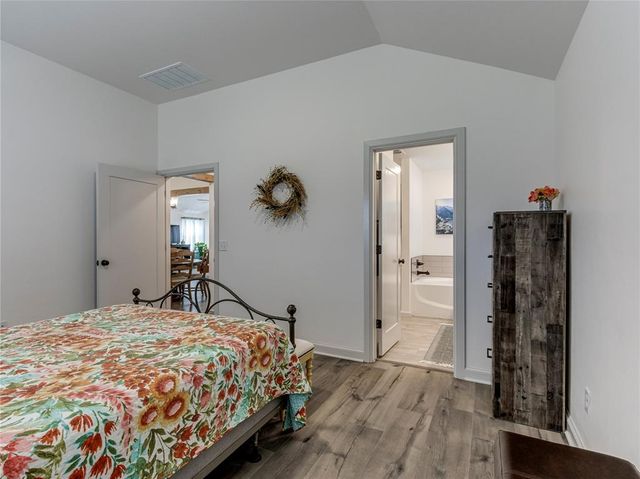 20141 Park Lane, Harrah, OK 73045