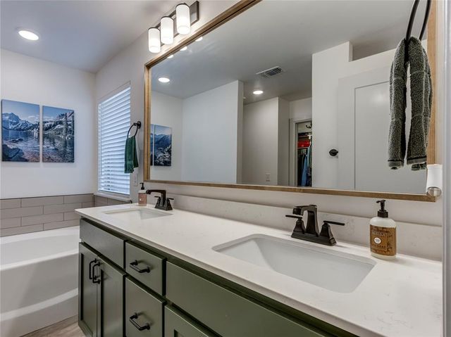 20141 Park Lane, Harrah, OK 73045