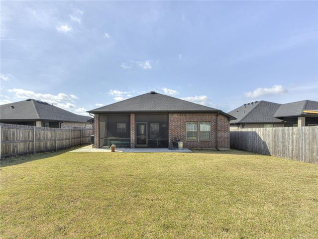 20141 Park Lane, Harrah, OK 73045