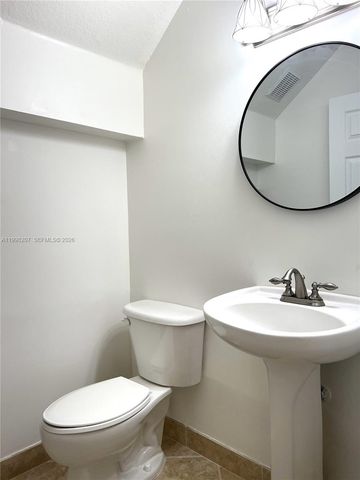 3377 Merrick Ln 707, Margate, FL 33063