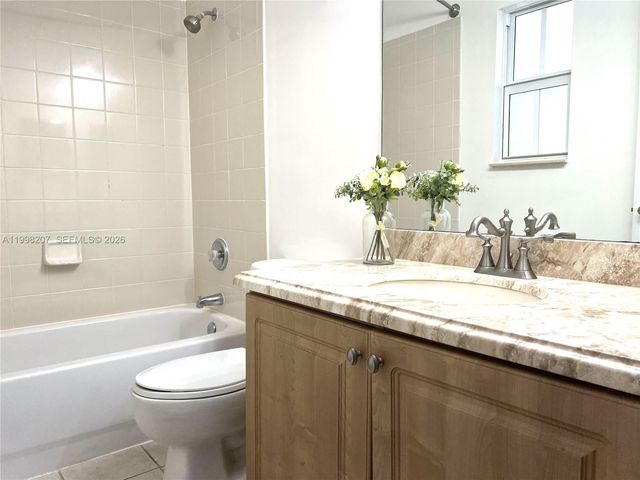 3377 Merrick Ln 707, Margate, FL 33063