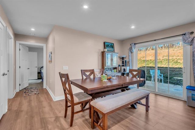 730 Cottage Dr, Columbia, TN 38401