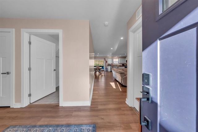 730 Cottage Dr, Columbia, TN 38401