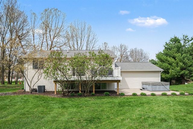 11548 Holmden Court, Rockford, MI 49341