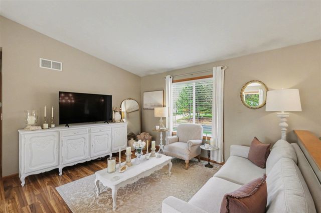11548 Holmden Court, Rockford, MI 49341