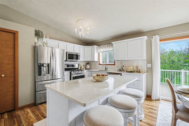 11548 Holmden Court, Rockford, MI 49341