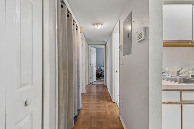 203 W LINEBAUGH AVENUE, Tampa, FL 33612