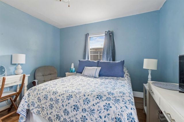 203 W LINEBAUGH AVENUE, Tampa, FL 33612