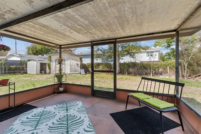 203 W LINEBAUGH AVENUE, Tampa, FL 33612