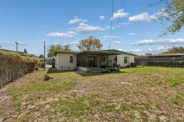 203 W LINEBAUGH AVENUE, Tampa, FL 33612