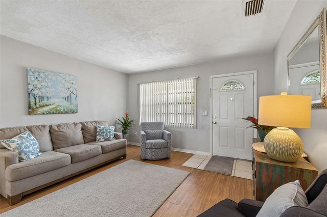 203 W LINEBAUGH AVENUE, Tampa, FL 33612