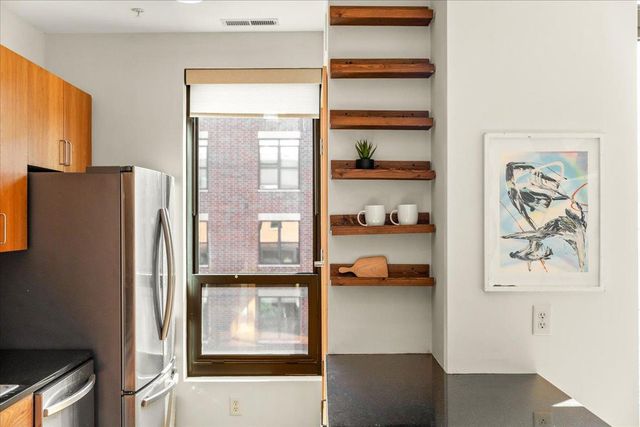 9 W Franklin Avenue 314, Minneapolis, MN 55404