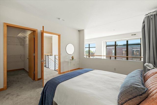 9 W Franklin Avenue 314, Minneapolis, MN 55404