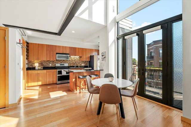 9 W Franklin Avenue 314, Minneapolis, MN 55404