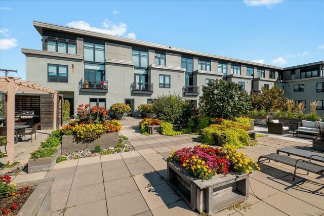 9 W Franklin Avenue 314, Minneapolis, MN 55404