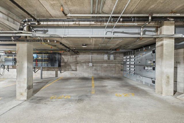 9 W Franklin Avenue 314, Minneapolis, MN 55404