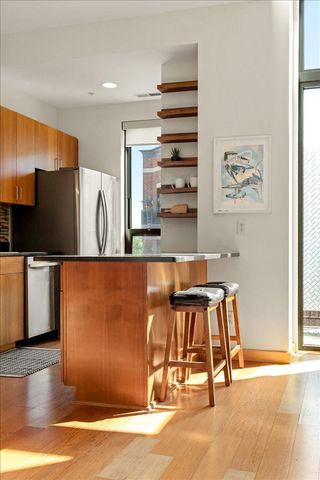 9 W Franklin Avenue 314, Minneapolis, MN 55404