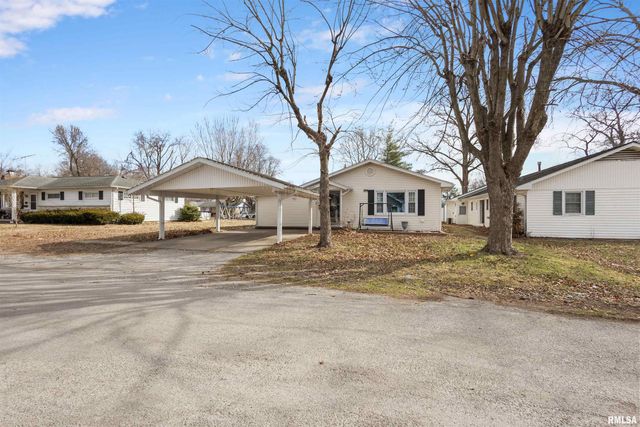504 N 8TH Street, Herrin, IL 62948