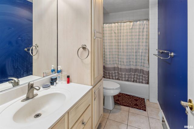 504 N 8TH Street, Herrin, IL 62948