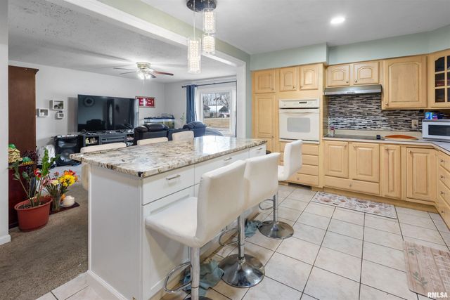 504 N 8TH Street, Herrin, IL 62948