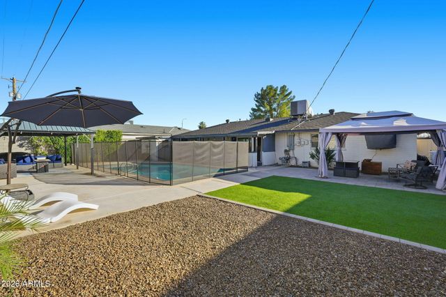 3014 E WHITTON Avenue, Phoenix, AZ 85016