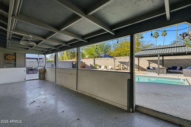 3014 E WHITTON Avenue, Phoenix, AZ 85016