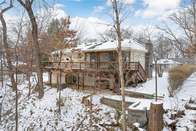 917 NW Valley Lane, Riverside, MO 64150