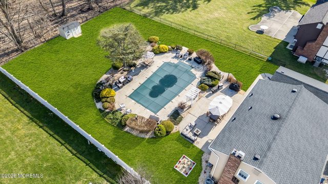 27 Heron Drive, Marlboro, NJ 07746
