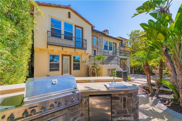 53 Sweet Bay, Irvine, CA 92603