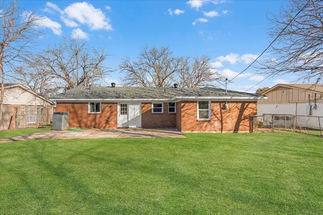 4701 Darla Drive, Fort Worth, TX 76132