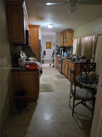 13377 SW 46th Ln, Miami, FL 33175