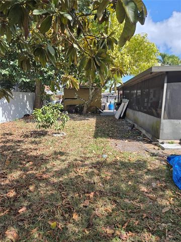 13377 SW 46th Ln, Miami, FL 33175