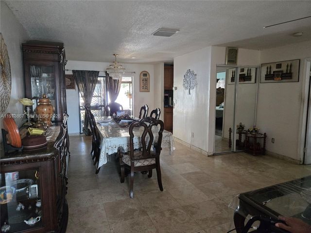 13377 SW 46th Ln, Miami, FL 33175