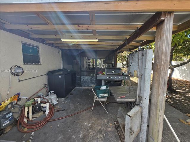 13377 SW 46th Ln, Miami, FL 33175