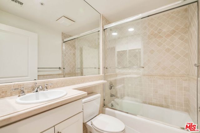 2306 Fox Hills Drive 102, Los Angeles, CA 90064