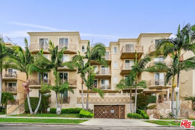 2306 Fox Hills Drive 102, Los Angeles, CA 90064