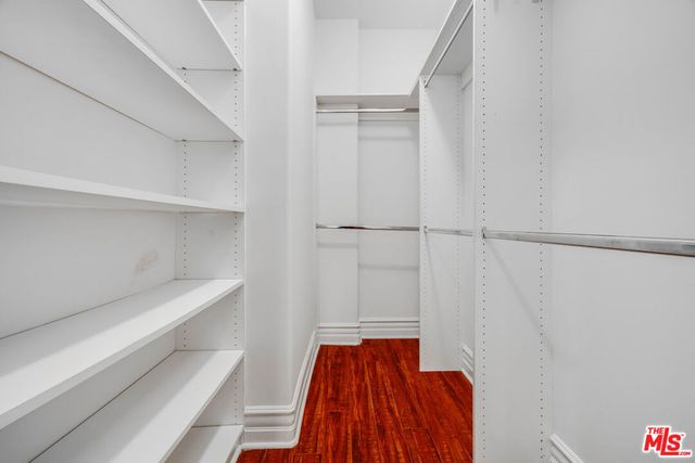 2306 Fox Hills Drive 102, Los Angeles, CA 90064