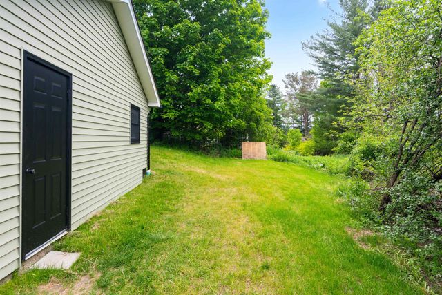 15 Spring Hollow Lane, Barre Town, VT 05641