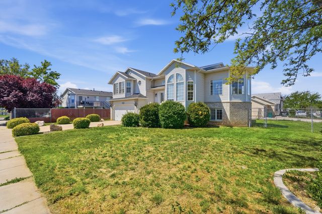 1863 S 250 W, Clearfield, UT 84015