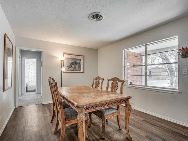 521 Clearview Drive, Norman, OK 73072