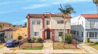 1103 W 64th, Los Angeles, CA 90044