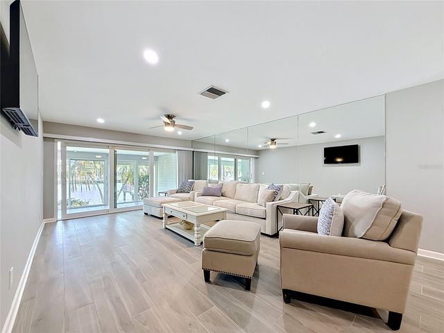 355 BOCA CIEGA POINT BOULEVARD 355, St Petersburg, FL 33708