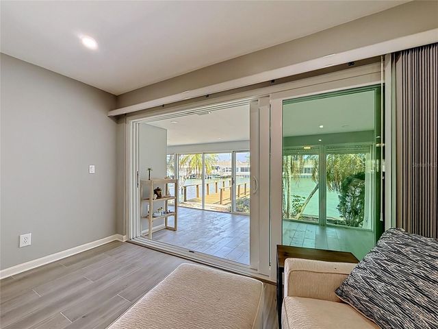 355 BOCA CIEGA POINT BOULEVARD 355, St Petersburg, FL 33708