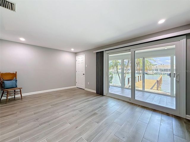 355 BOCA CIEGA POINT BOULEVARD 355, St Petersburg, FL 33708