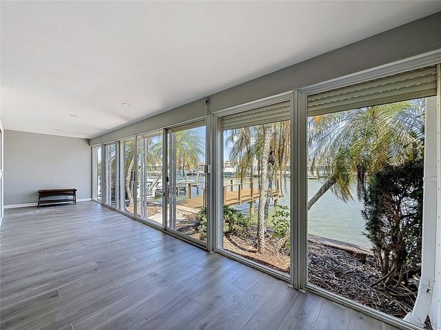 355 BOCA CIEGA POINT BOULEVARD 355, St Petersburg, FL 33708