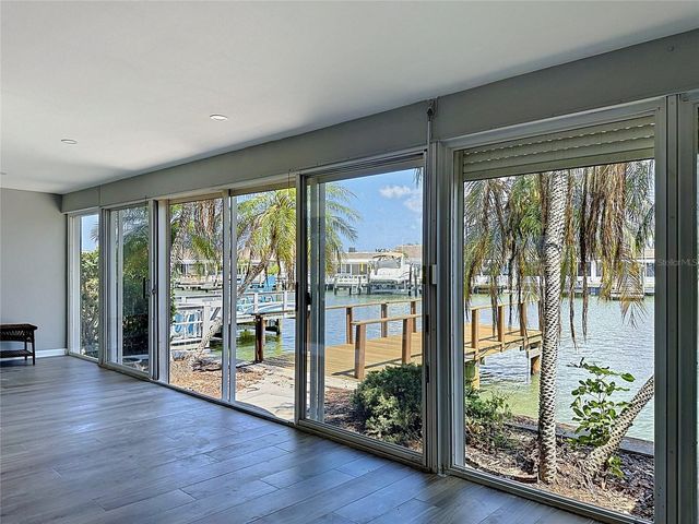 355 BOCA CIEGA POINT BOULEVARD 355, St Petersburg, FL 33708