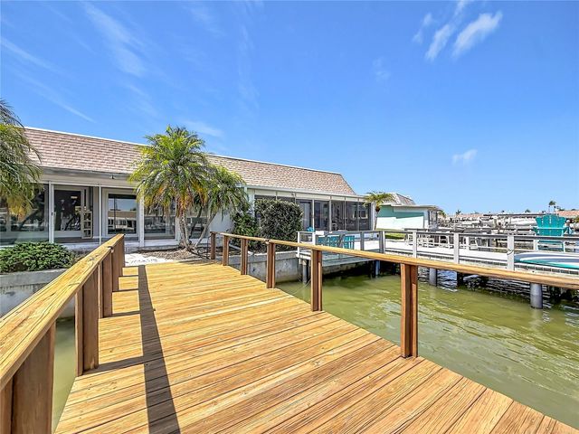 355 BOCA CIEGA POINT BOULEVARD 355, St Petersburg, FL 33708