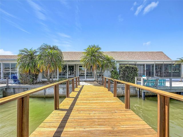 355 BOCA CIEGA POINT BOULEVARD 355, St Petersburg, FL 33708