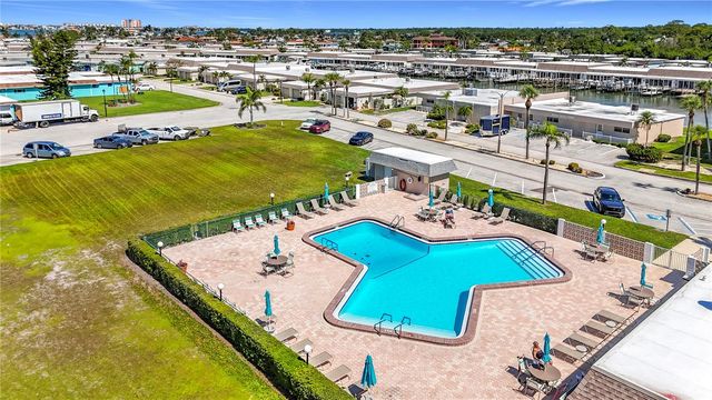 355 BOCA CIEGA POINT BOULEVARD 355, St Petersburg, FL 33708
